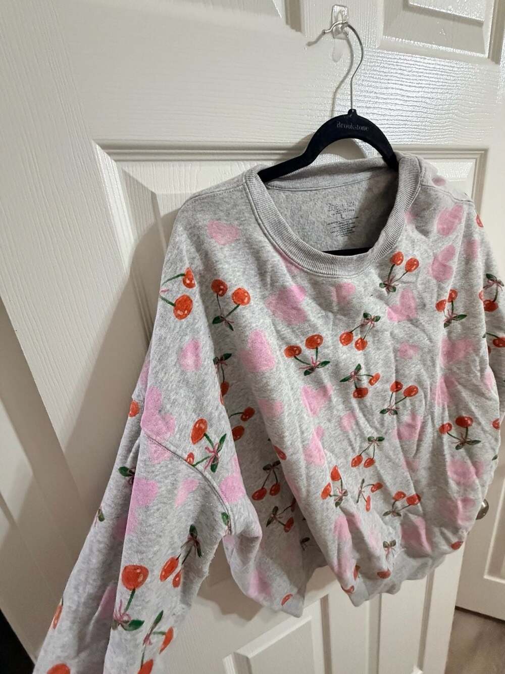 Zoe + Liv Cherry Heart Sweatshirt L And Pants XL Set
